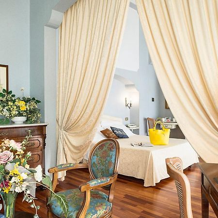 Grande Albergo Quattro Stagioni Rieti Bagian luar foto