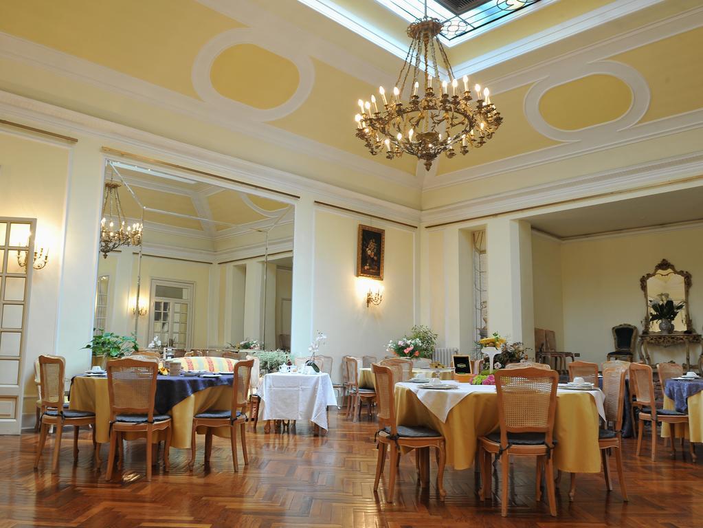 Grande Albergo Quattro Stagioni Rieti Bagian luar foto