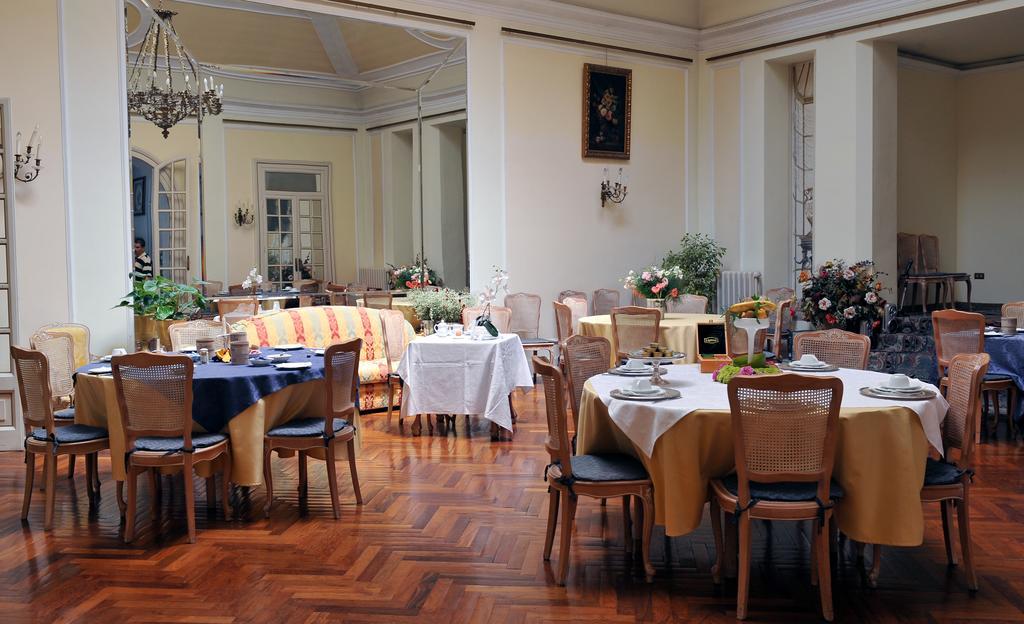 Grande Albergo Quattro Stagioni Rieti Bagian luar foto