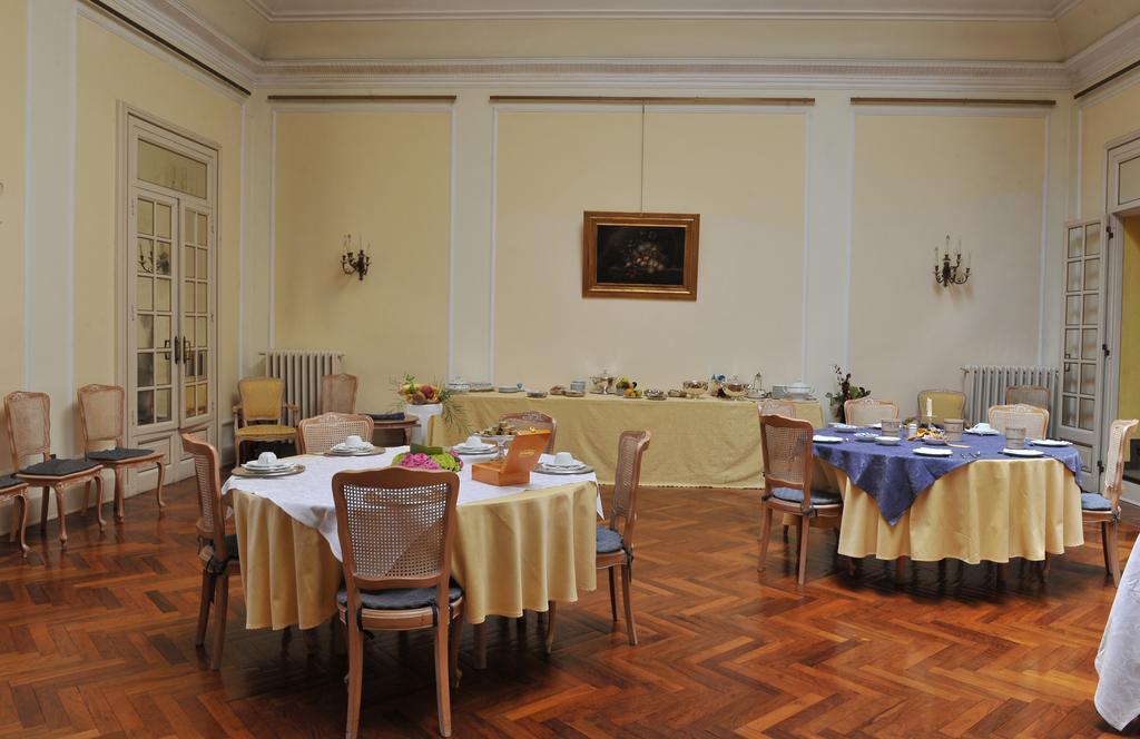 Grande Albergo Quattro Stagioni Rieti Bagian luar foto