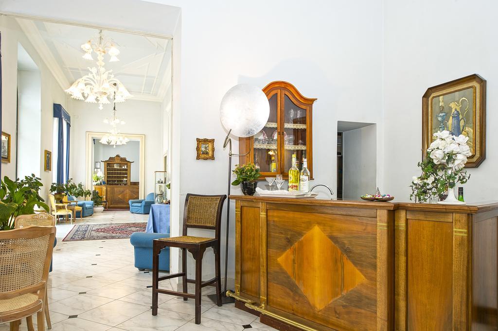 Grande Albergo Quattro Stagioni Rieti Bagian luar foto