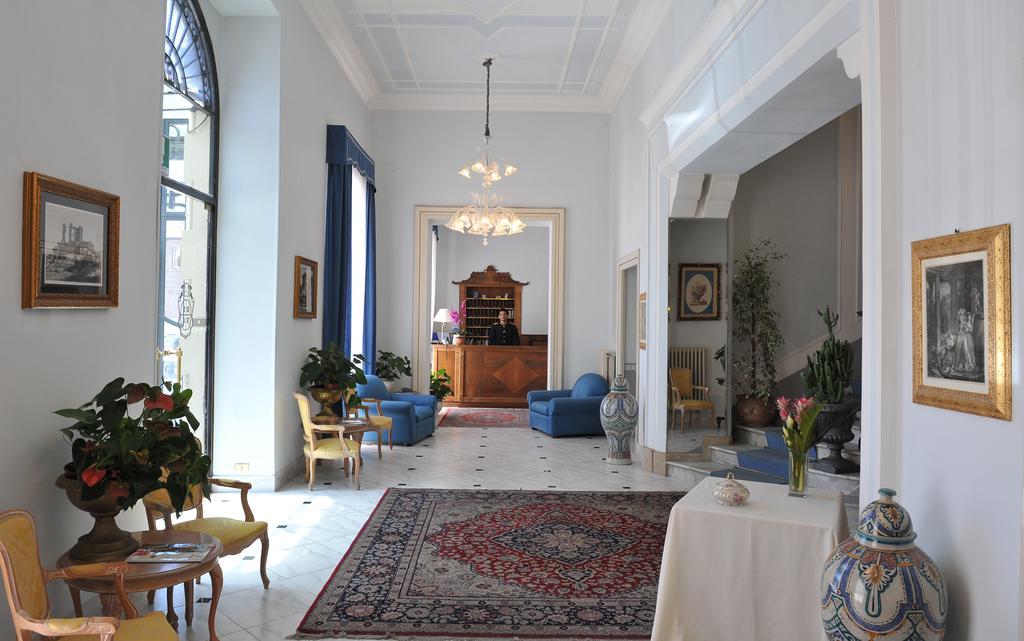 Grande Albergo Quattro Stagioni Rieti Bagian luar foto