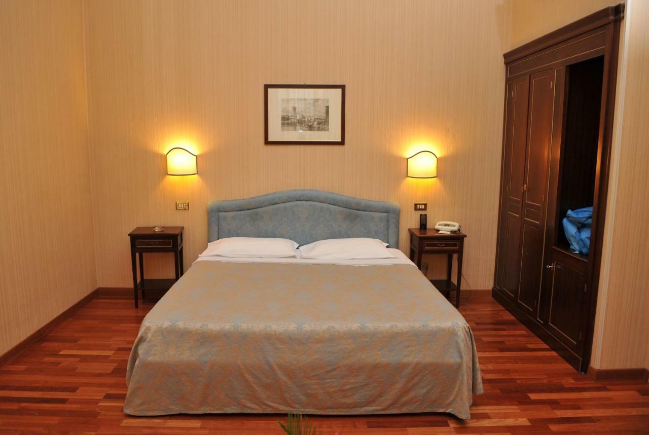 Grande Albergo Quattro Stagioni Rieti Bagian luar foto